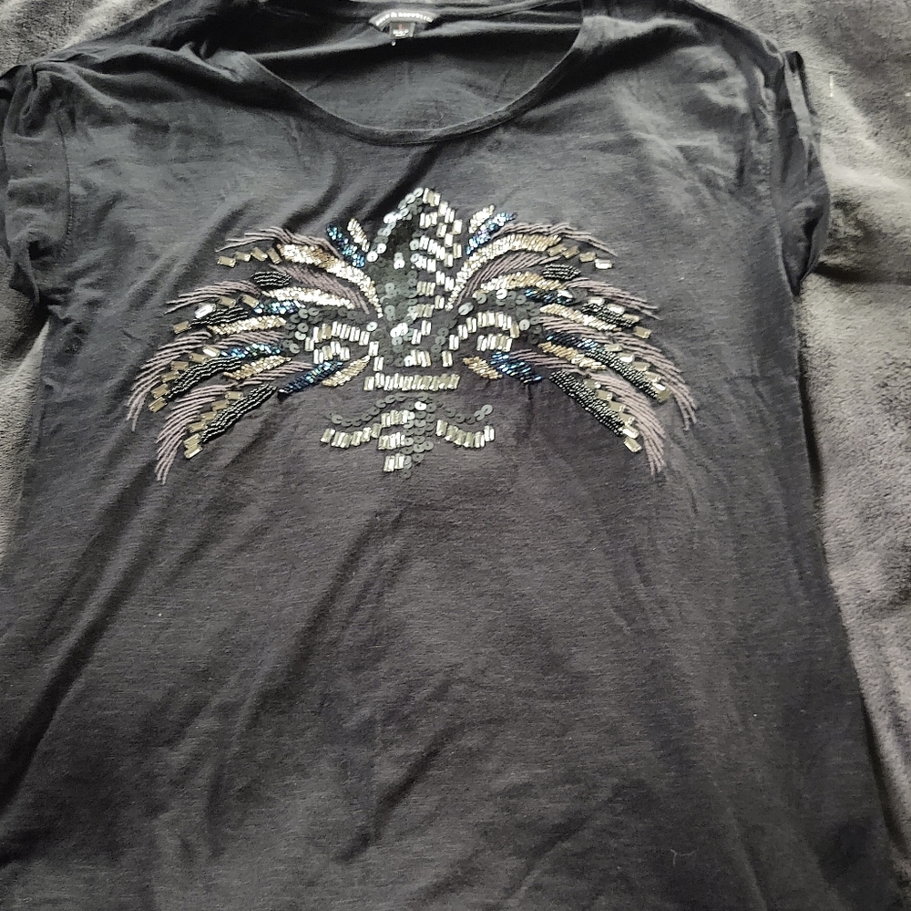 Rock and republic Large tee